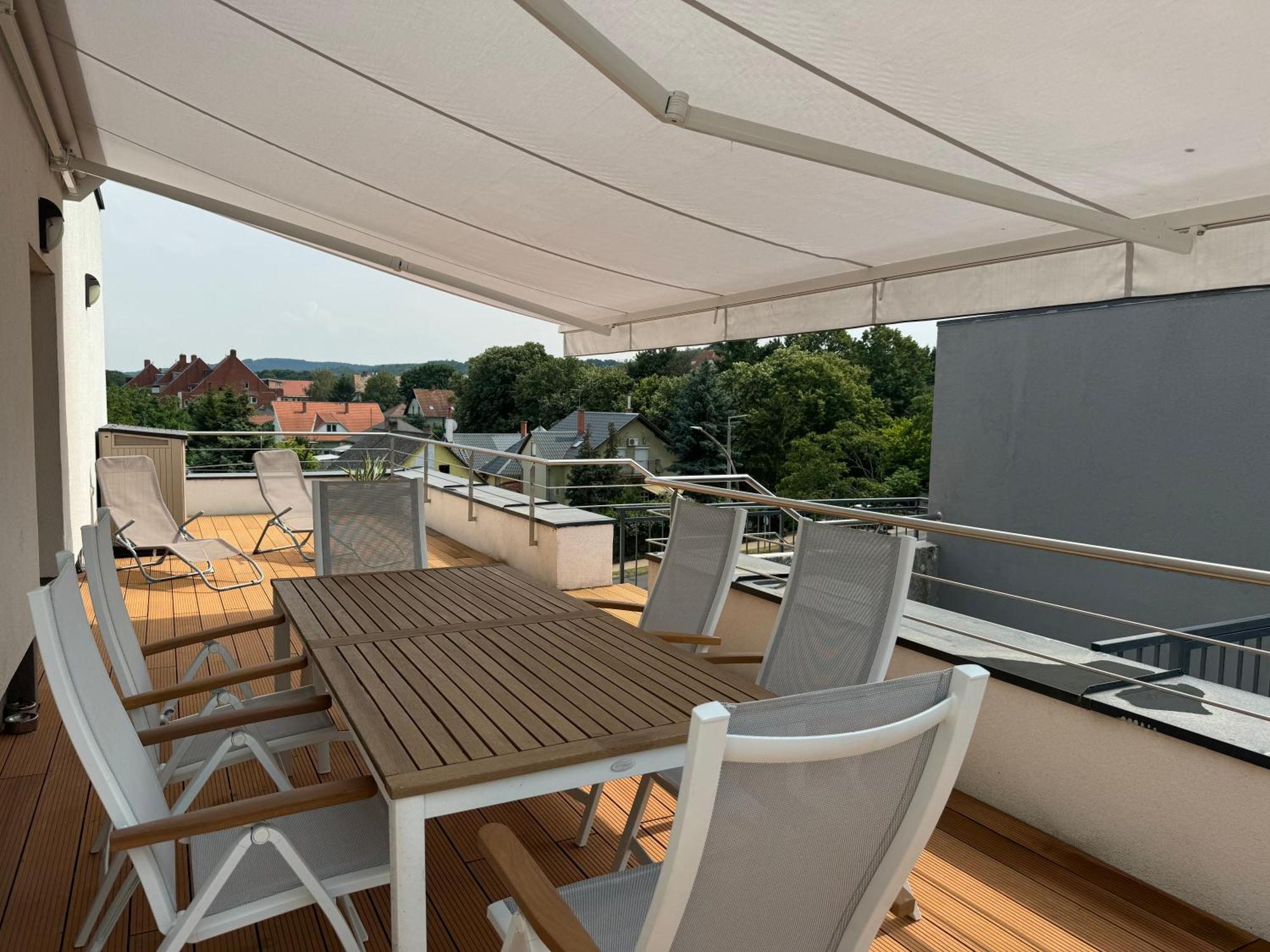 BalatonföldvárPauzo Balaton公寓式酒店 外观 照片