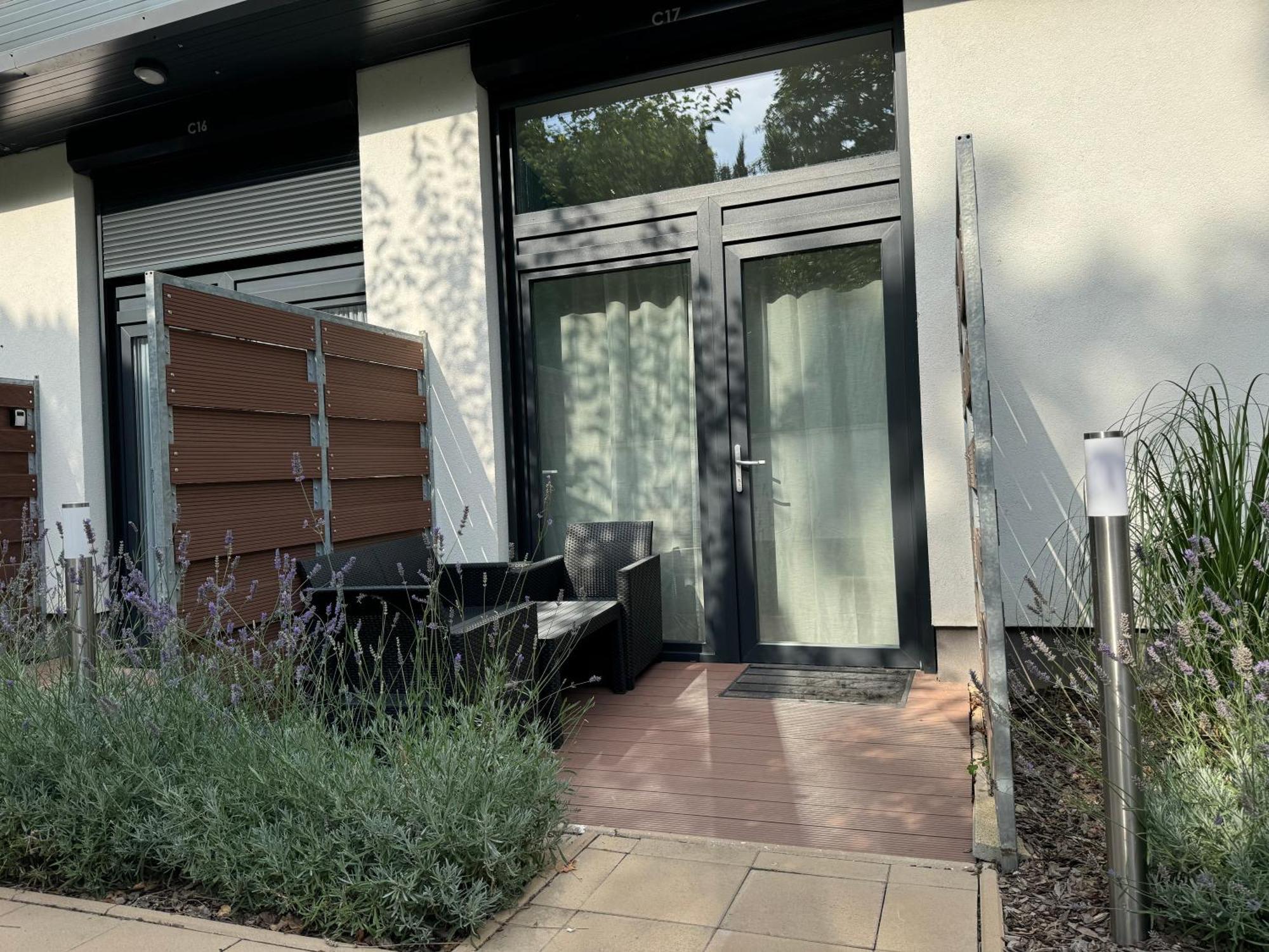 BalatonföldvárPauzo Balaton公寓式酒店 外观 照片